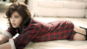 Ashley Greene - HD wallpaper: ashley greene women, lying down, one person, young adult,  beauty | Wallpaper Flare