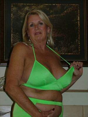 chubby bikini granny - BBW Bikini Mature Porn Pics & Naked Photos - PornPics.com