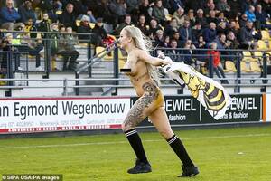 naked football - Porn star runs naked across football pitch in Netherlands after Rijnsburgse  Boys fans paid her | Daily Mail Online