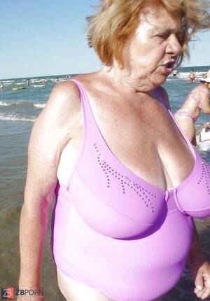 chubby bikini granny - Grannies in Swimwear - ZB Porn