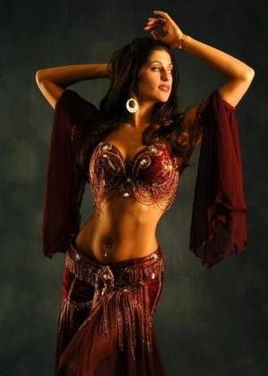 beautiful erotic dance - Belly Dancer