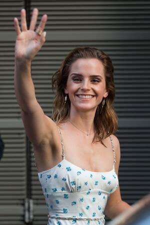 Emma Watson Hairy Porn - Emma Watson (UHD) : r/CelebrityArmpits