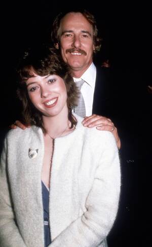 Mackenzie Phillips Nude Porn - The History of Mackenzie Phillips' Incest Allegations Against Her Dad