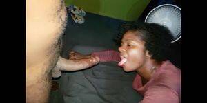 ebony deep throat bulge - deepthroat...messy throat bulge...throatpie - Tnaflix.com