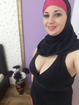 Arabian Woman - Arabic Women, Profile Pictures, Twitter, Middle East, Muslim, Porn, Arabian  Women, Arab Women, Profile Photography