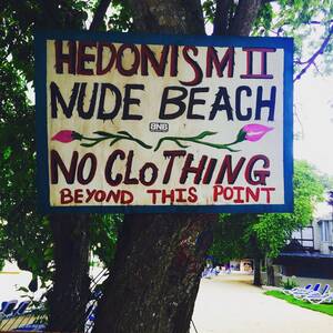 hedonism nude beach sex - An All-Nude Vacation With My Boyfriend Taught Me a Ton Amount About Having  Great Sex | SELF