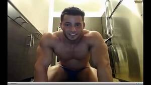 Guys On Cam - cam sexy guy - more videos on HOTGUYCAMS.com - XVIDEOS.COM