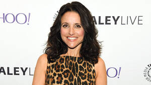 Julia Louis Dreyfus Fucking Porn - Julia Louis-Dreyfus Shares Update on Breast Cancer Battle