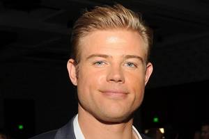 homemade amish porn videos - '90210' Alum Trevor Donovan to Star in Amish Drama 'Love Finds You in  Charm' (Exclusive)