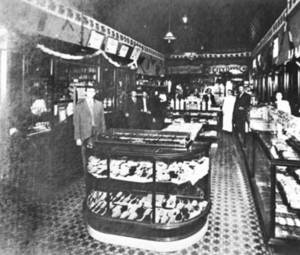 Laredo Texas Porn Star - Interior of City Drug Store, Laredo, Texas :: General Photograph Collection