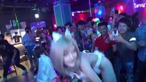 Asian Night Club Party - Asian Night Club Dance - XNXX.COM