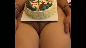 adult swinger party cakes - mom celebration cake on pussy - XNXX.COM