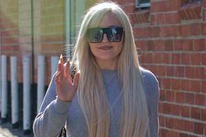 Amanda Bynes Blonde Porn - Amanda Bynes roamed streets naked, placed on psychiatric hold â€“ New York  Post