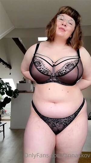 busty plump nerd - Watch Nerd busty pawg - Pawg, Lingerie, Busty Curves Porn - SpankBang