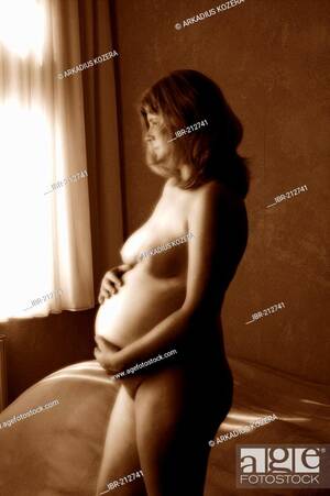 cookie sc pregnant nude sex - Naked pregnant woman, Stock Photo, Picture And Rights Managed Image. Pic.  IBR-212741 | agefotostock