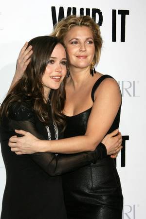 Drew Barrymore Bisexual Nude - Drew Barrymore Urged Lover Ellen Page To Come Out of The Closet?