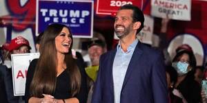 Kimberly Guilfoyle Sex Porn - Trump campaign advisor Kimberly Guilfoyle reportedly offered to give a lap  dance to the person who donated the most money to the president's  reelection bid : r/politics