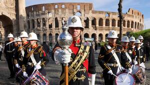 Marching Band Uniform Porn - Royal Marines Band : r/uniformporn