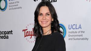 Courteney Cox Cougar Town Porn - Courteney Cox to Topline Starz Horror Comedy 'Shining Vale' â€“ The Hollywood  Reporter