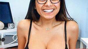 Mia Khalifa 2017 - Former adult star Mia Khalifa makes her Mollywood debut with a sex-comedy  film