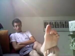 Gay Teen Feet - Huge teen feet Gay Porn Video - TheGay.com