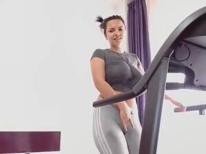 big tits treadmill - Bouncing on treadmill