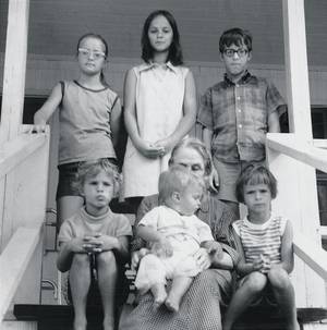 Lisa Booth Porn - The siblings, clockwise from top left: Gretchen, Lisa, David, Tiffany,  Paul, and Amy.