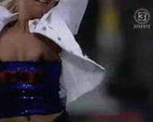 nfl cheerleader upskirt nip slip - Search - CHEERLEADER OOPS | MOTHERLESS.COM â„¢