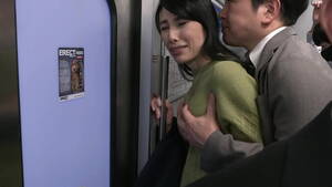 japanese horny milf on train - Japanese Milf gets it in the train