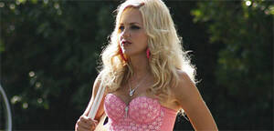 Anna Faris House - Must Watch? Anna Faris in House Bunny | FirstShowing.net