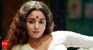 Alia Bhatt Real Sex - Gangubai Kathiawadi': Alia Bhatt met real-life sex workers from Kamathipura  to prep for her role | Hindi Movie News - Times of India