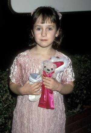 Mara Wilson Porn - Matilda' Star Mara Wilson Says She Found Photos Of Herself On Porn Sites As  A Kid | HuffPost Entertainment