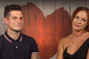 first date end up - Dos actores porno se conocen en 'First Dates' y la cita termina intensa:  \