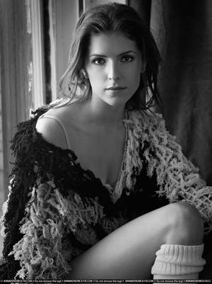 Brittany Snow Anna Kendrick Porn Captions - Anna Kendrick The Edit 2015