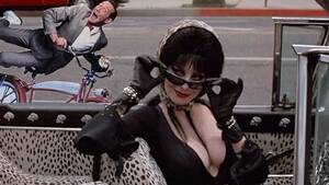 Cassandra Peterson Blowjob - Elvira: Mistress of the Dark (1988) - News - IMDb