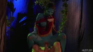 Man Has Sex With Alien - Human guy fucks the avatar alien females