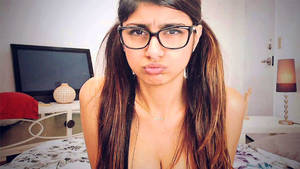 Mia Kalifa Porn Star Doggy - Mia Khalifa