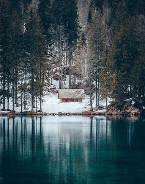 Northern Italian Porn - ð‚ðšð›ð¢ð§ ðð¨ð«ð§ â€“ Laghi di Fusine in Tarvisio, Northern Italy...