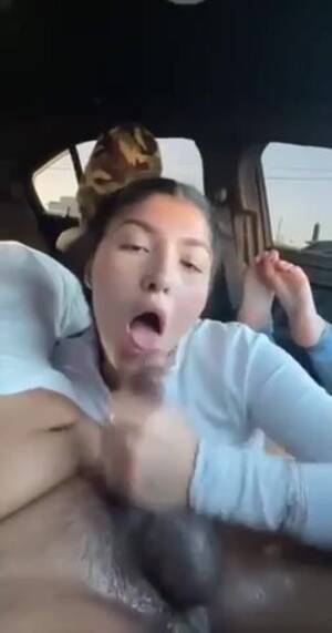 latina gives head in car - Baddie Latina giving road head - ThisVid.com