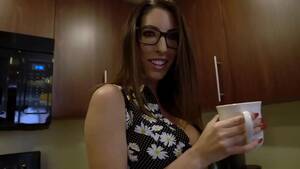 Dava Foxx - Amazing Tits Stepmother - Dava Foxx - XVIDEOS.COM