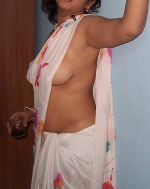 indian dress nude - Indian Bhabhi Removed Clothes Without Bra Pic