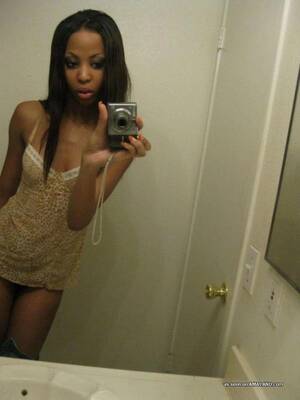 beautiful nude black selfies - 