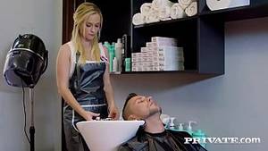 Hairdresser Porn Flirt - HD