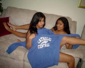 barefoot indian teen - Indian Girls - \