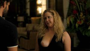 Amy Schumer Tits - Amy Schumer Nude Scene In Snatched Movie - FREE VIDEO