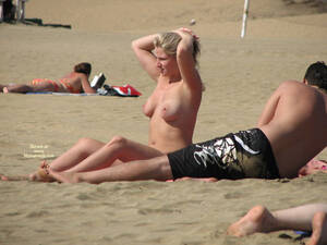 Big Pierced Tits Beach - Pierced Nipples Voyeured On Beach - July, 2011 - Voyeur Web Hall of Fame