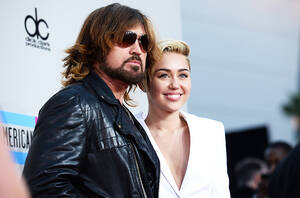 Billy Ray Cyrus Sex - Billy Ray Cyrus & More Country Artists Condemn Anti-LGBT Laws, But Labels  Stay Silent | Billboard â€“ Billboard