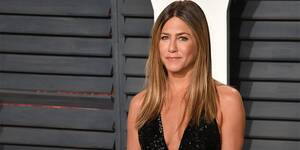 Jennifer Aniston Porn Captions - Jennifer Aniston auctions off nude portrait of herself for coronavirus  relief | Fox News