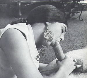 Hippie Sex Festivals - A great hippie scene sex-photo mag.