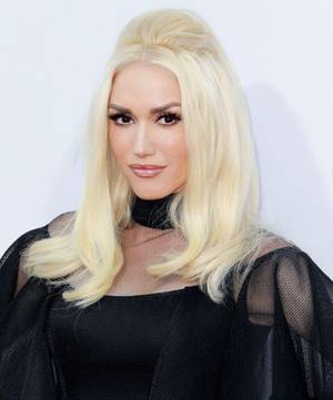 Gwen Stefani Porn Bbc - Gwen Stefani has gone full country